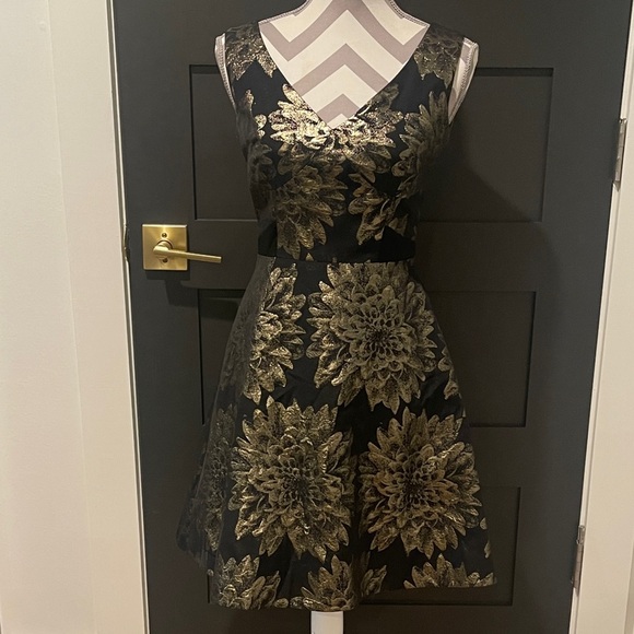 Karen Millen Gold Floral Designer Dress